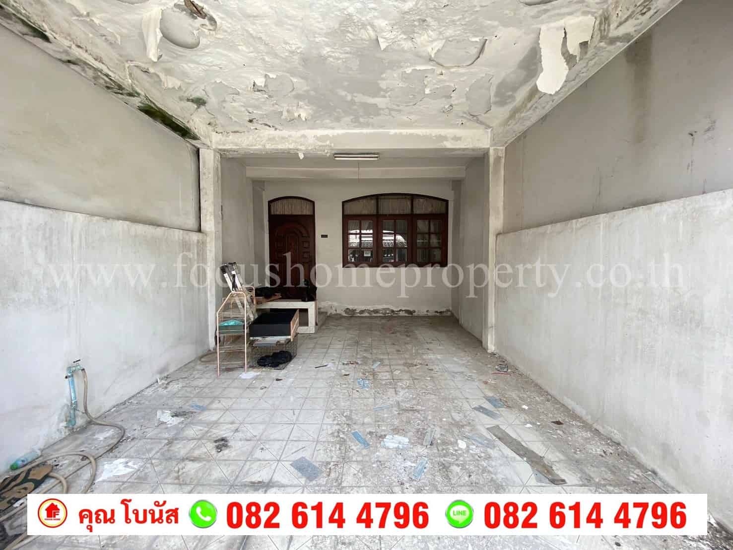 ขาย ทาวน์เฮ้าส์ 2 ชั้น หมู่บ้านแกรนด์วิลเลจ ลาดพร้าว 80/3
